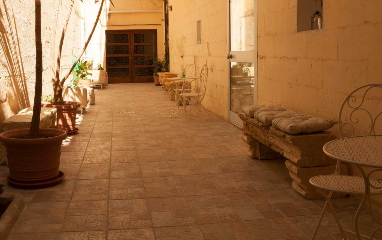 Benincasa Villa Lecce Exteriör bild